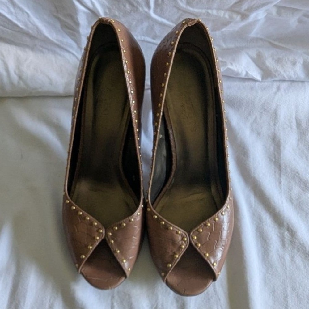 Talbots Snakeskin Embossed Leather Peep Toe Studded‎ Block Heel Pumps Brown 9B